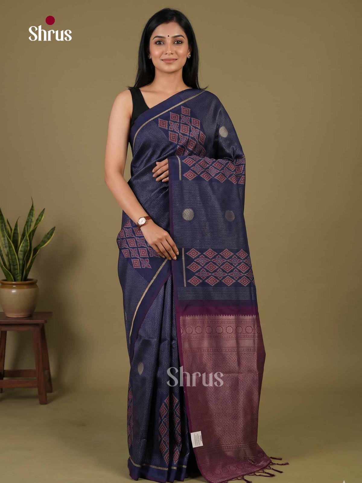 Champa semitussar Saree - EI16958