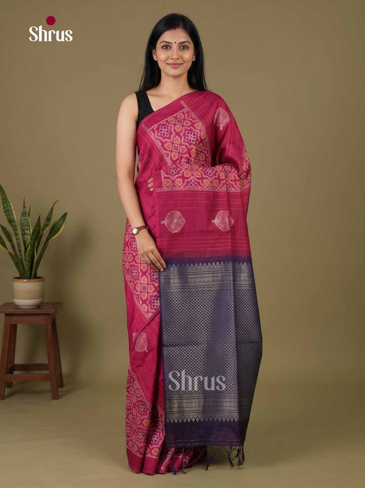 Champa semitussar Saree - EI16966