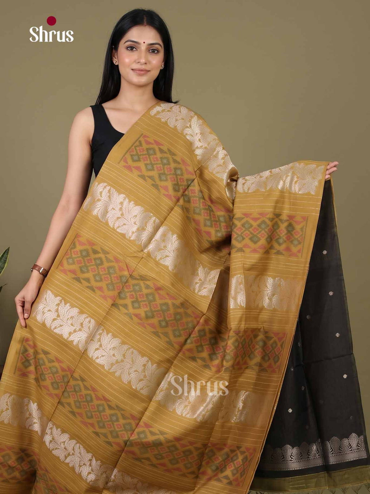 Champa semitussar Saree - EI16967