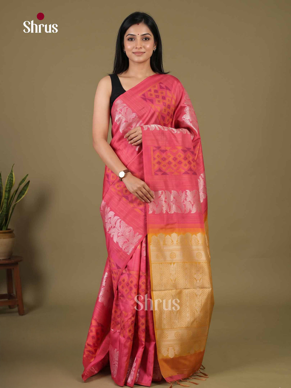 Champa semitussar Saree - EI16968