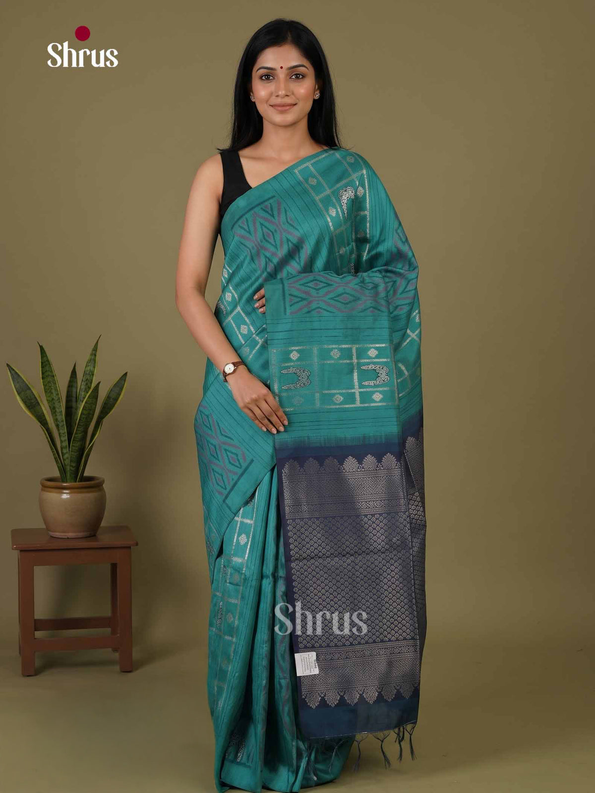 Champa semitussar Saree - EI16977