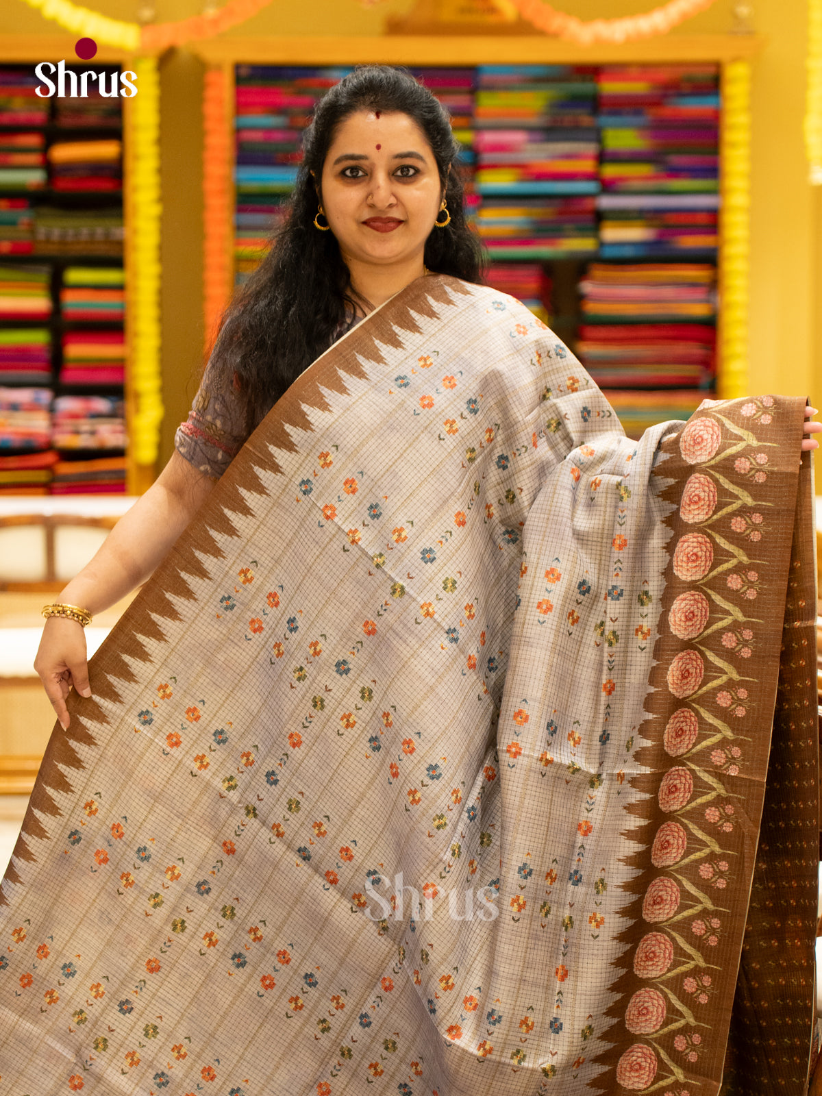 Printed Semi Tussar Saree - EI17008