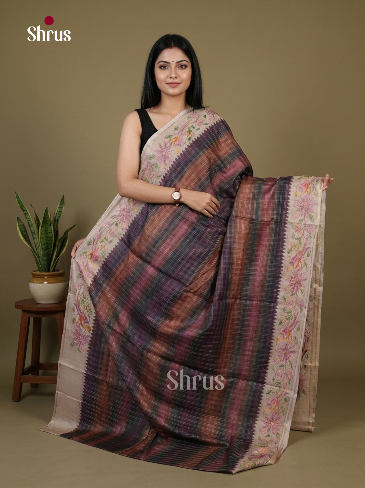 Tussar Embroidery Saree - EI17258