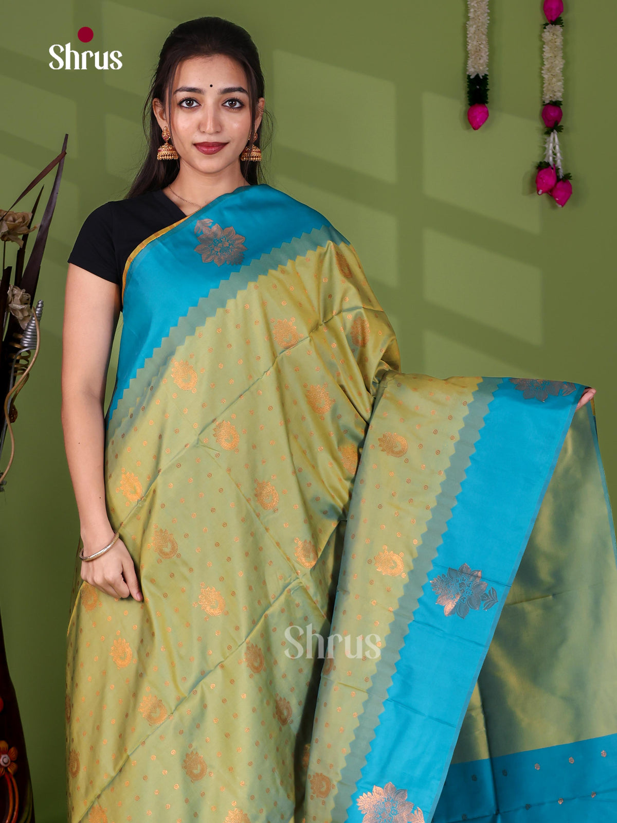 Semi Softsilk Saree - EI17275