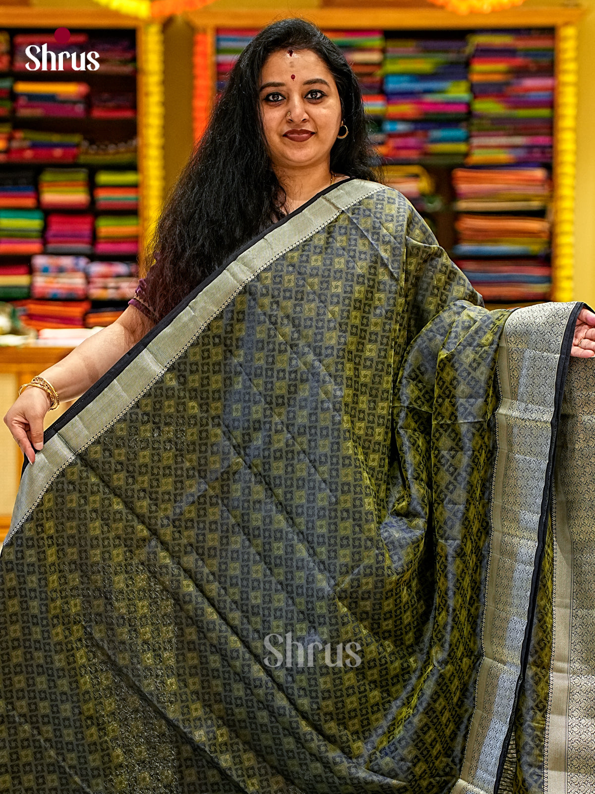Semi Rawsilk Saree - EI21229