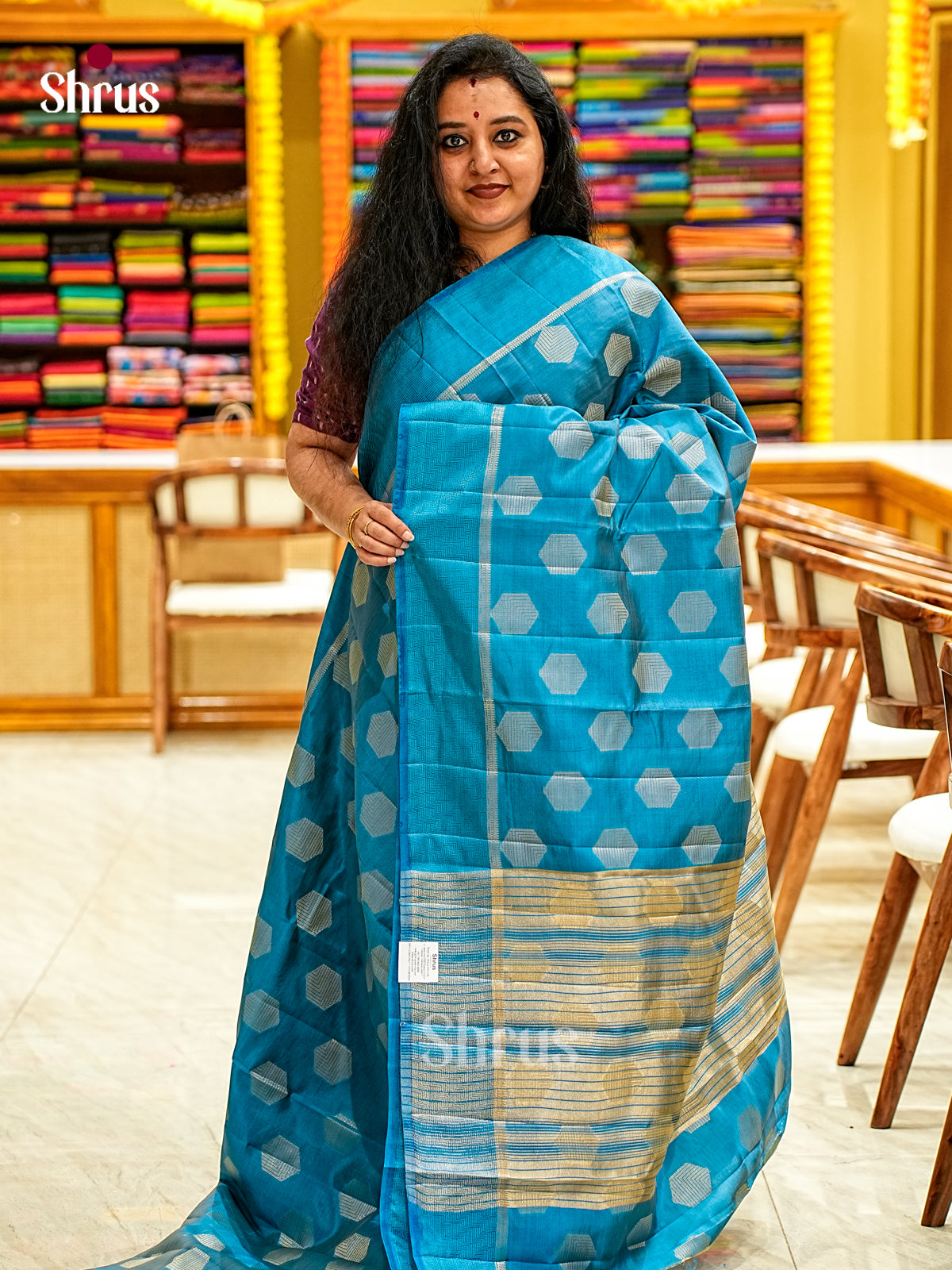 Semi Rawsilk Saree - EI22028