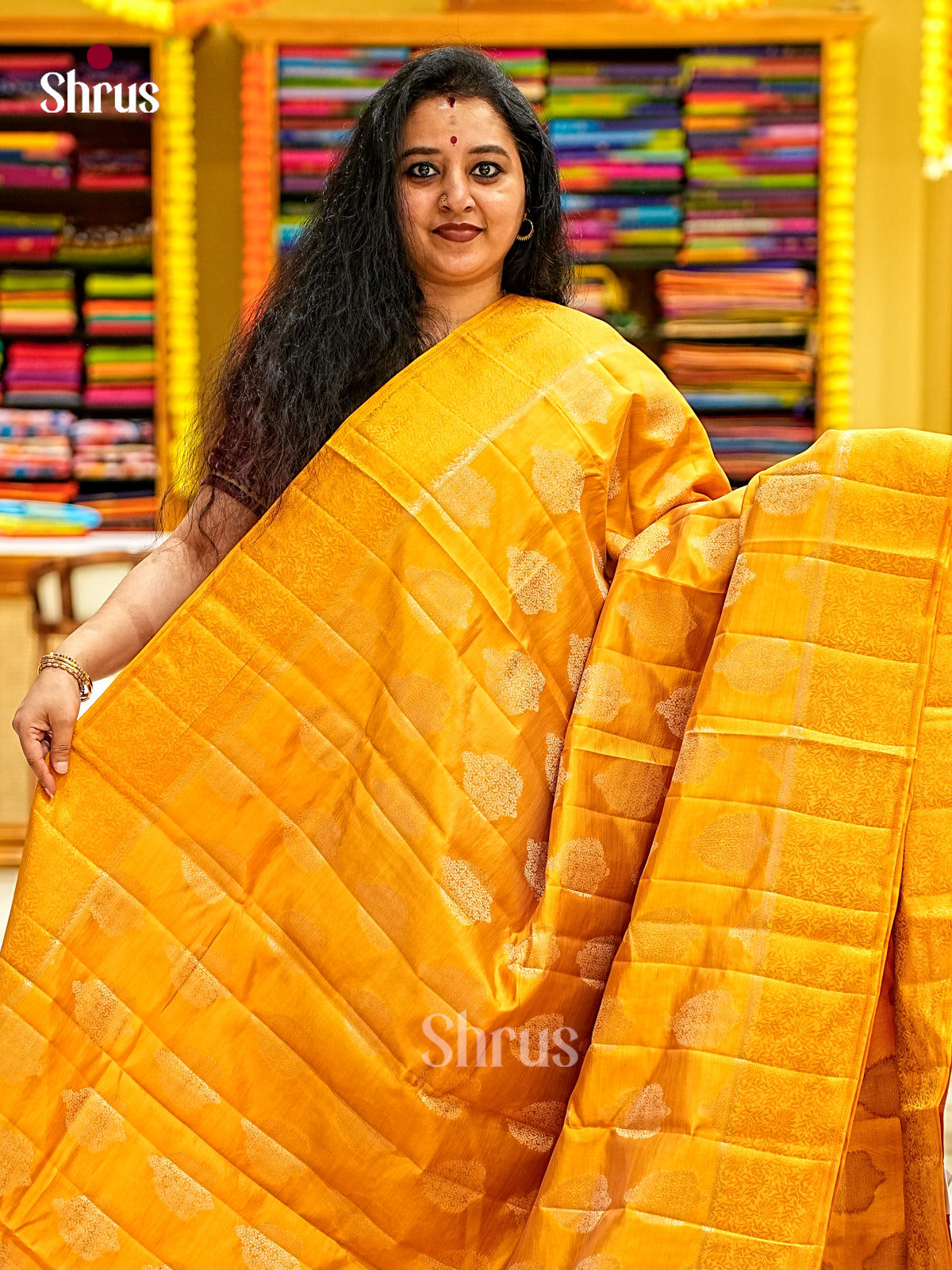 Semi Rawsilk Saree - EI22057