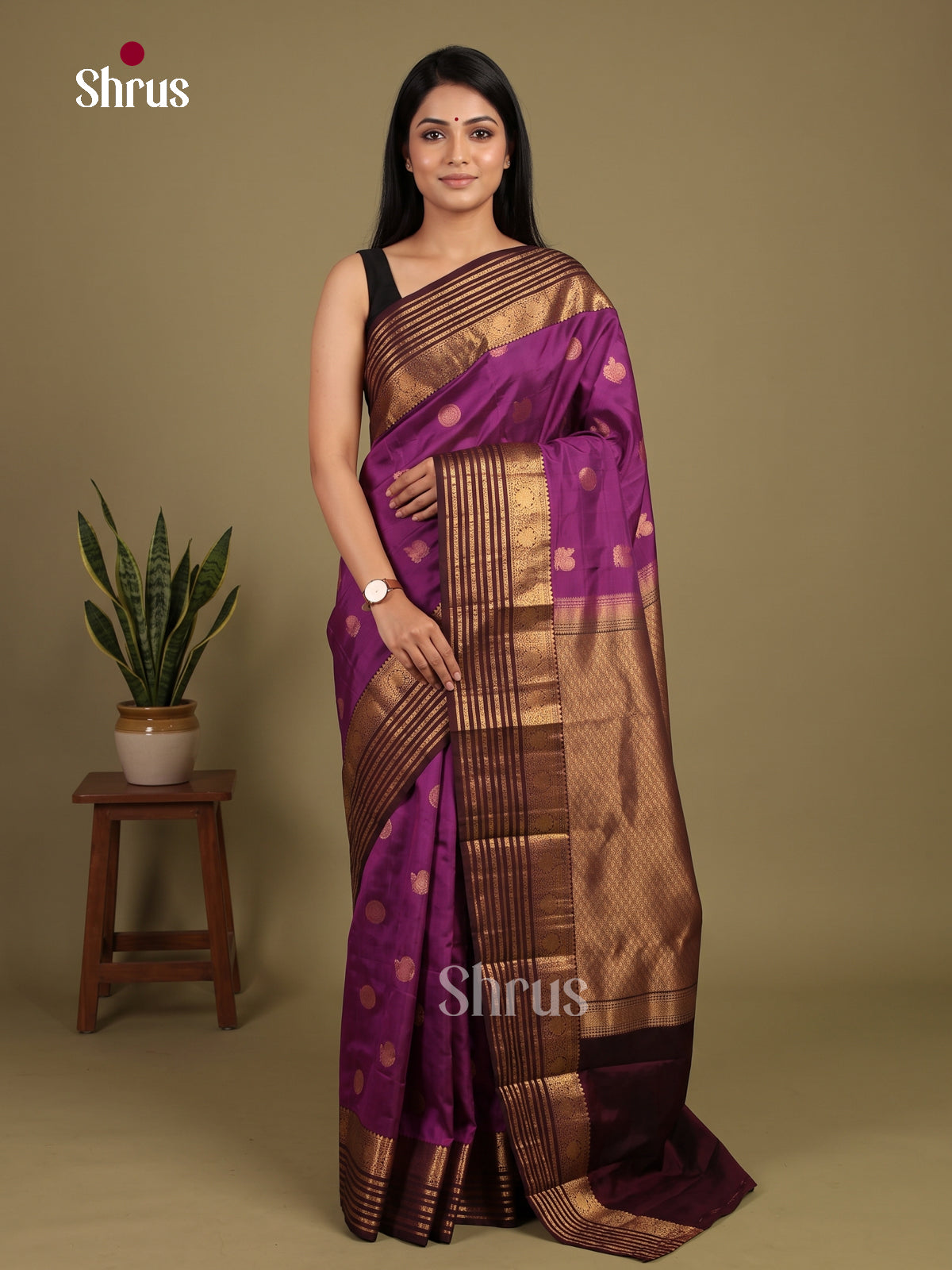 Kanchipuram silk Saree - EI23059