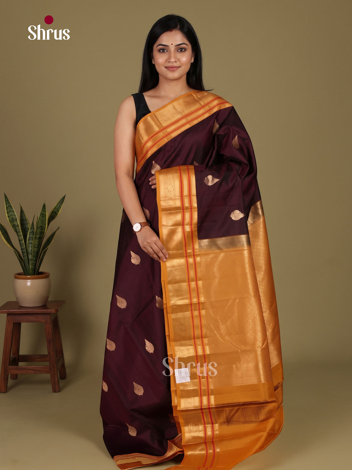 Kanchipuram silk Saree - EI23071