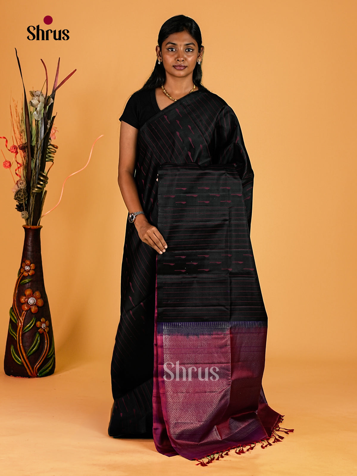 Soft Silk Saree - EI23100