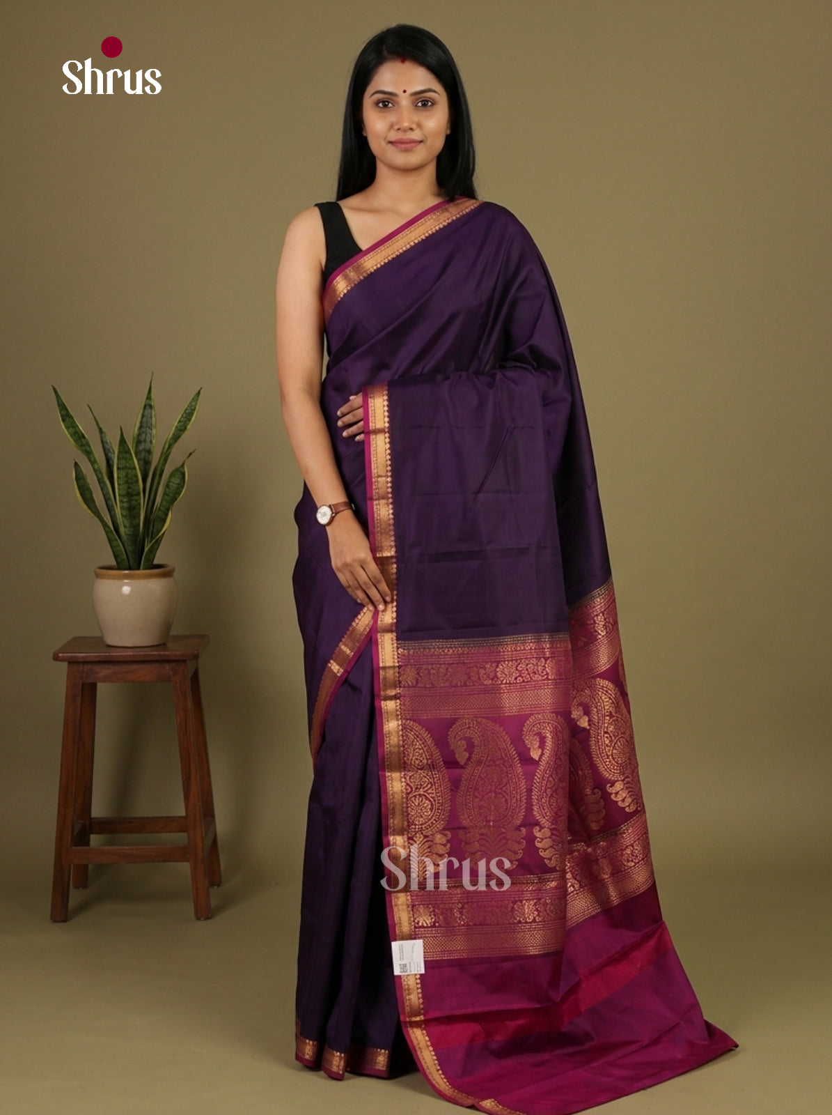 Kanchipuram silk Saree - EI23125