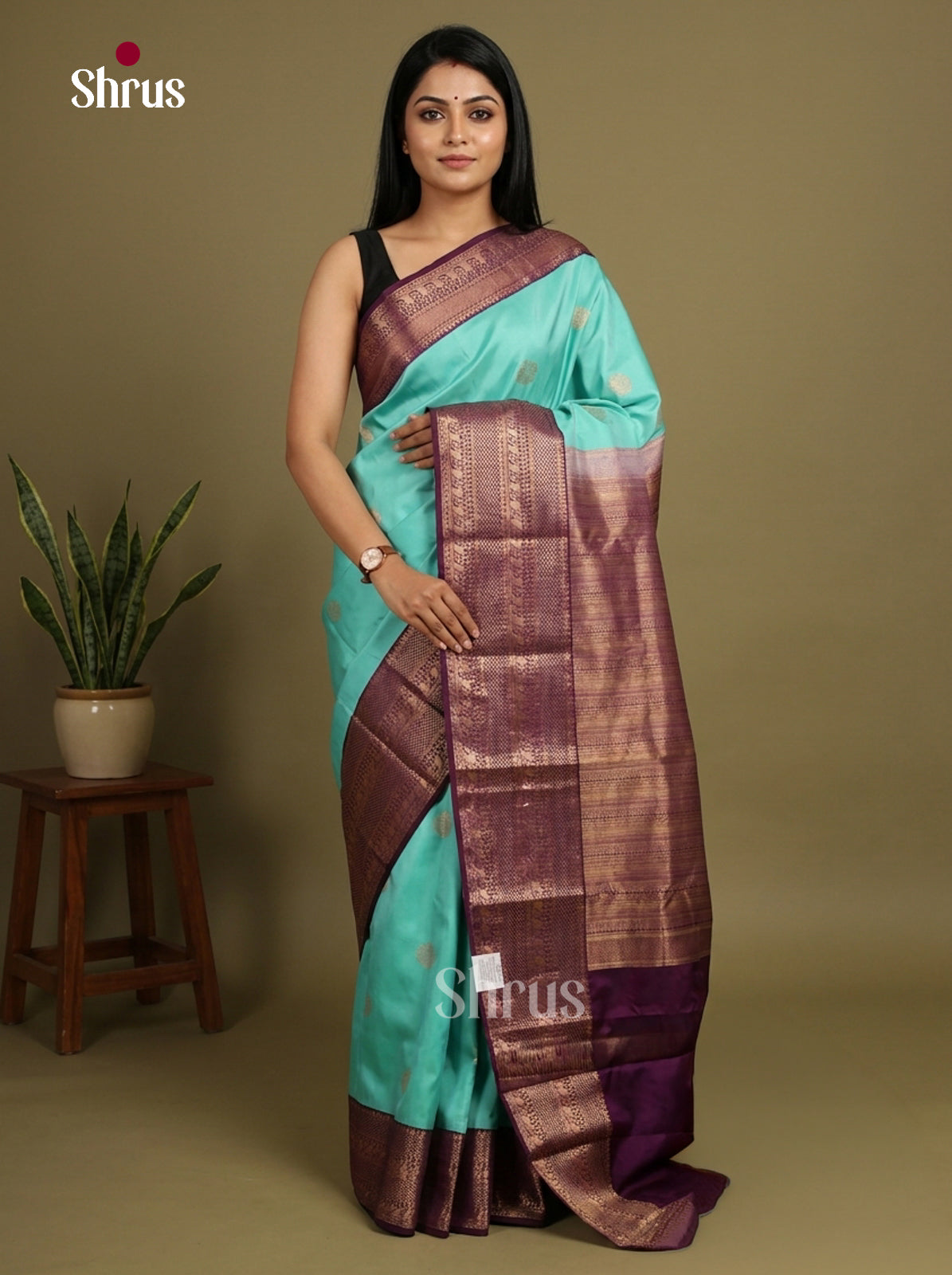 Kanchipuram silk Saree - EI23138