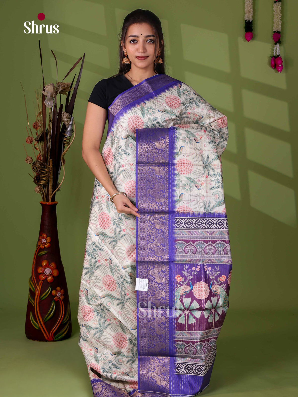 Semi Tussar Saree - EI24209