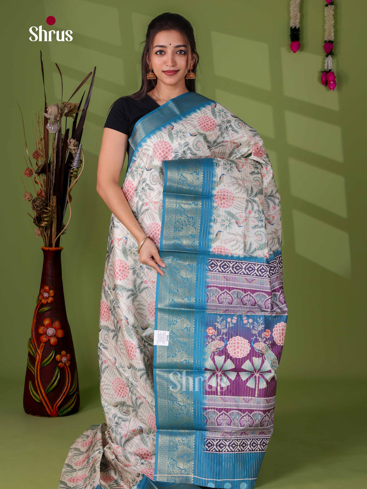 Semi Tussar Saree - EI24210