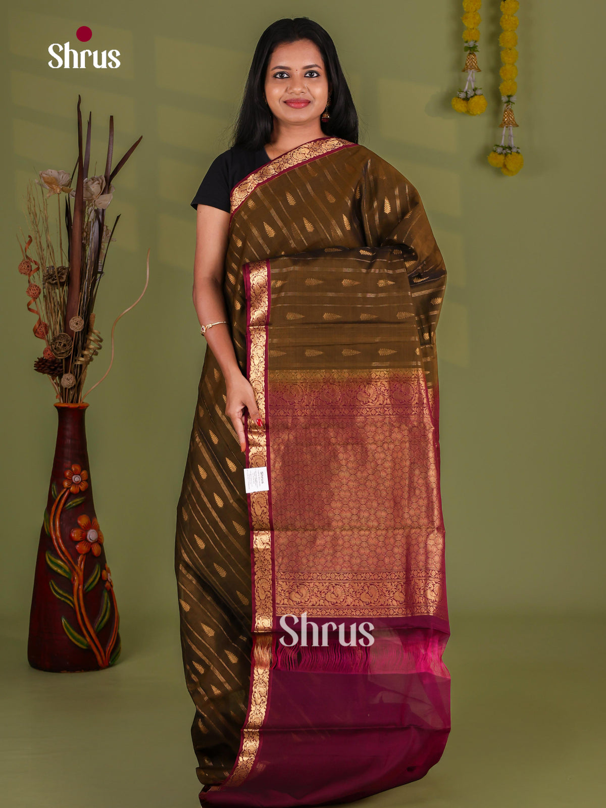 Silk Cotton Saree - EJ08575