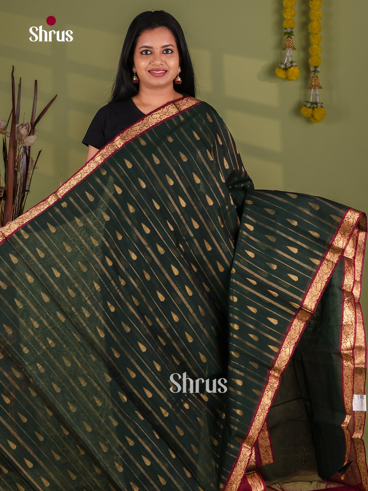 Silk Cotton Saree - EJ08576