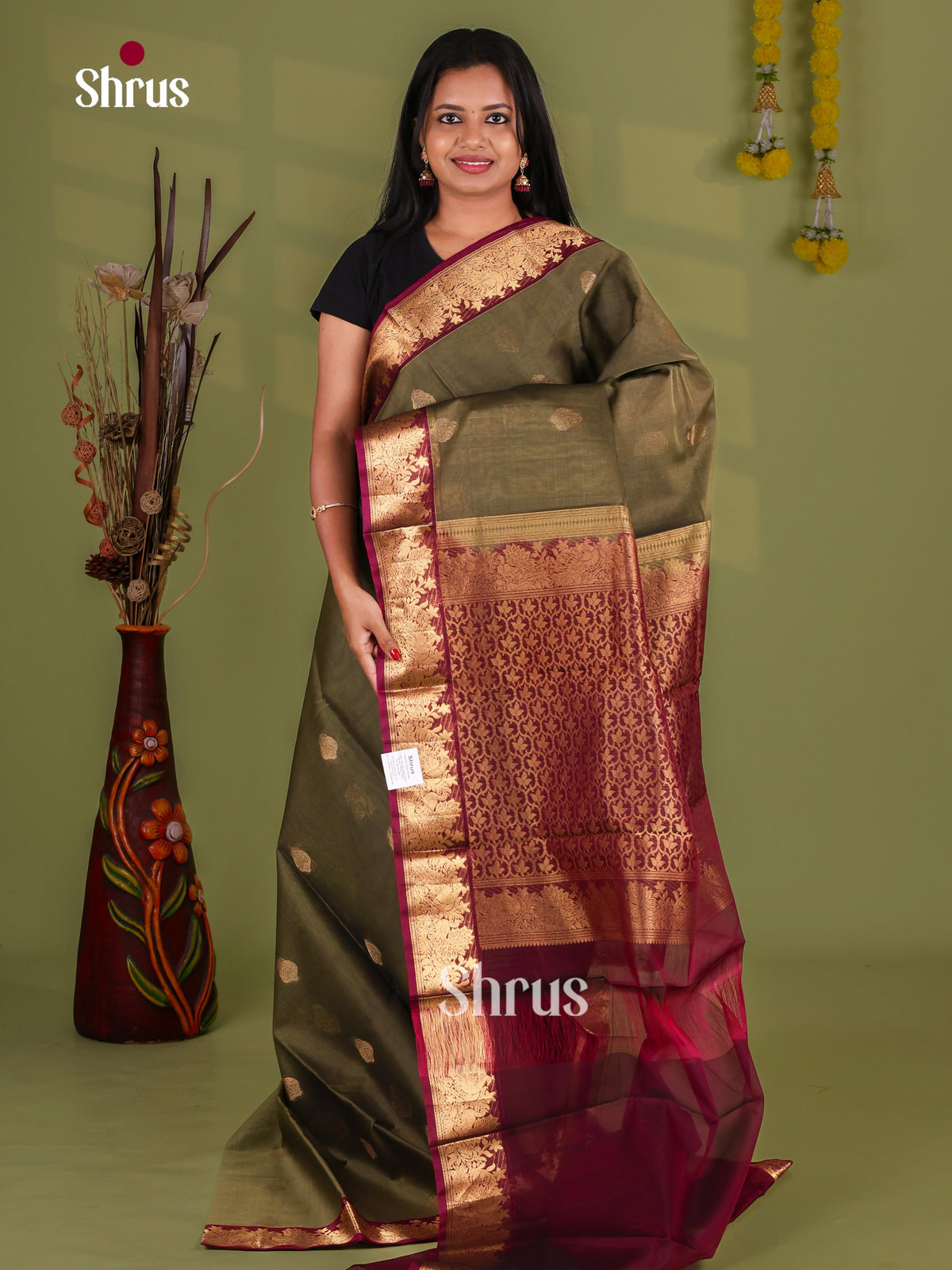 Silk Cotton Saree - EJ08584