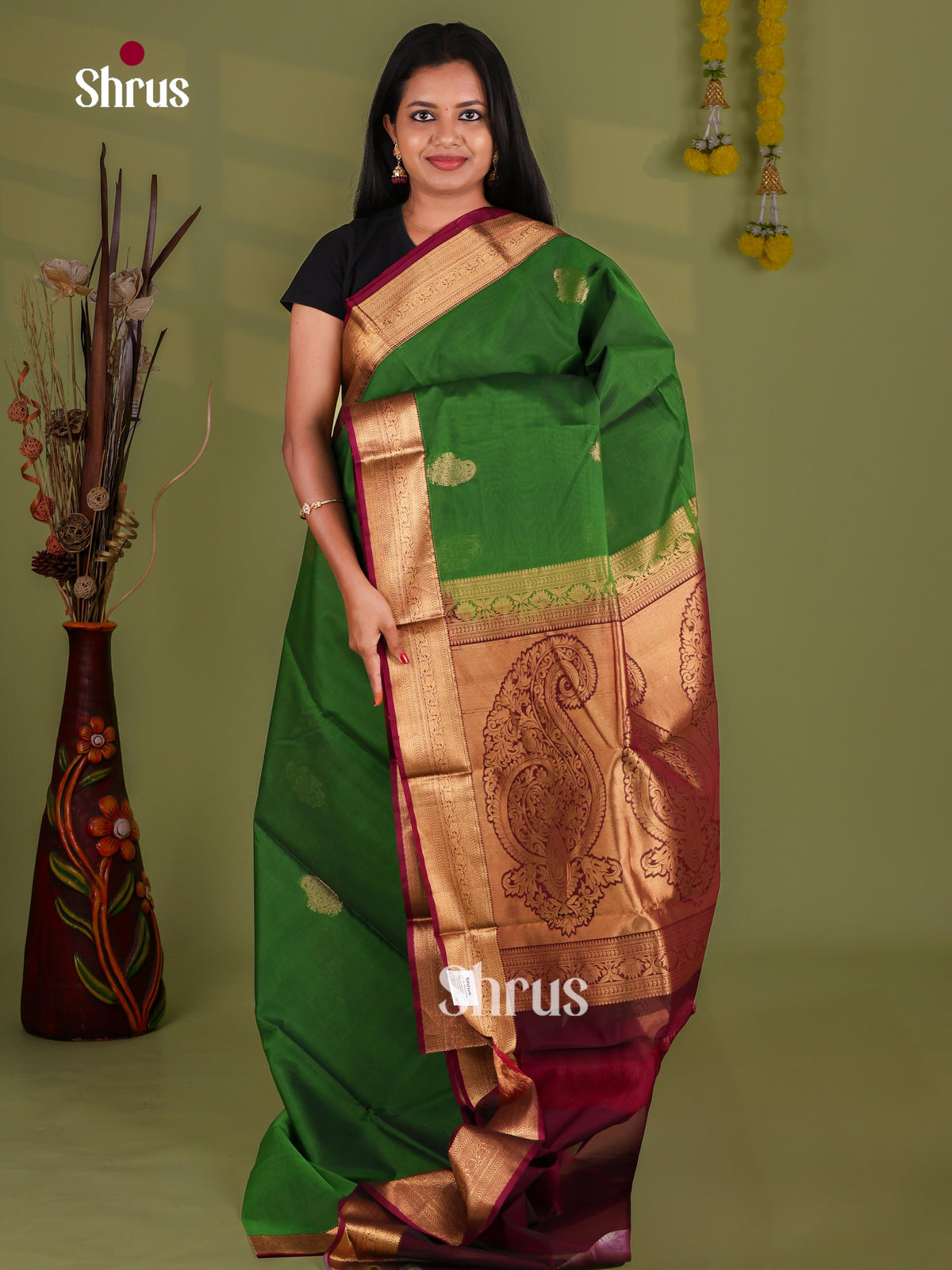 Silk Cotton Saree - EJ08598
