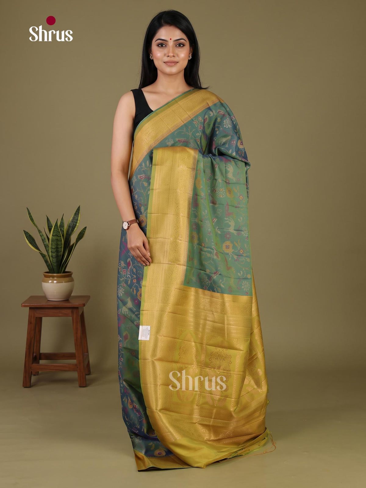 Vanasingaram Saree Saree - EJ09024