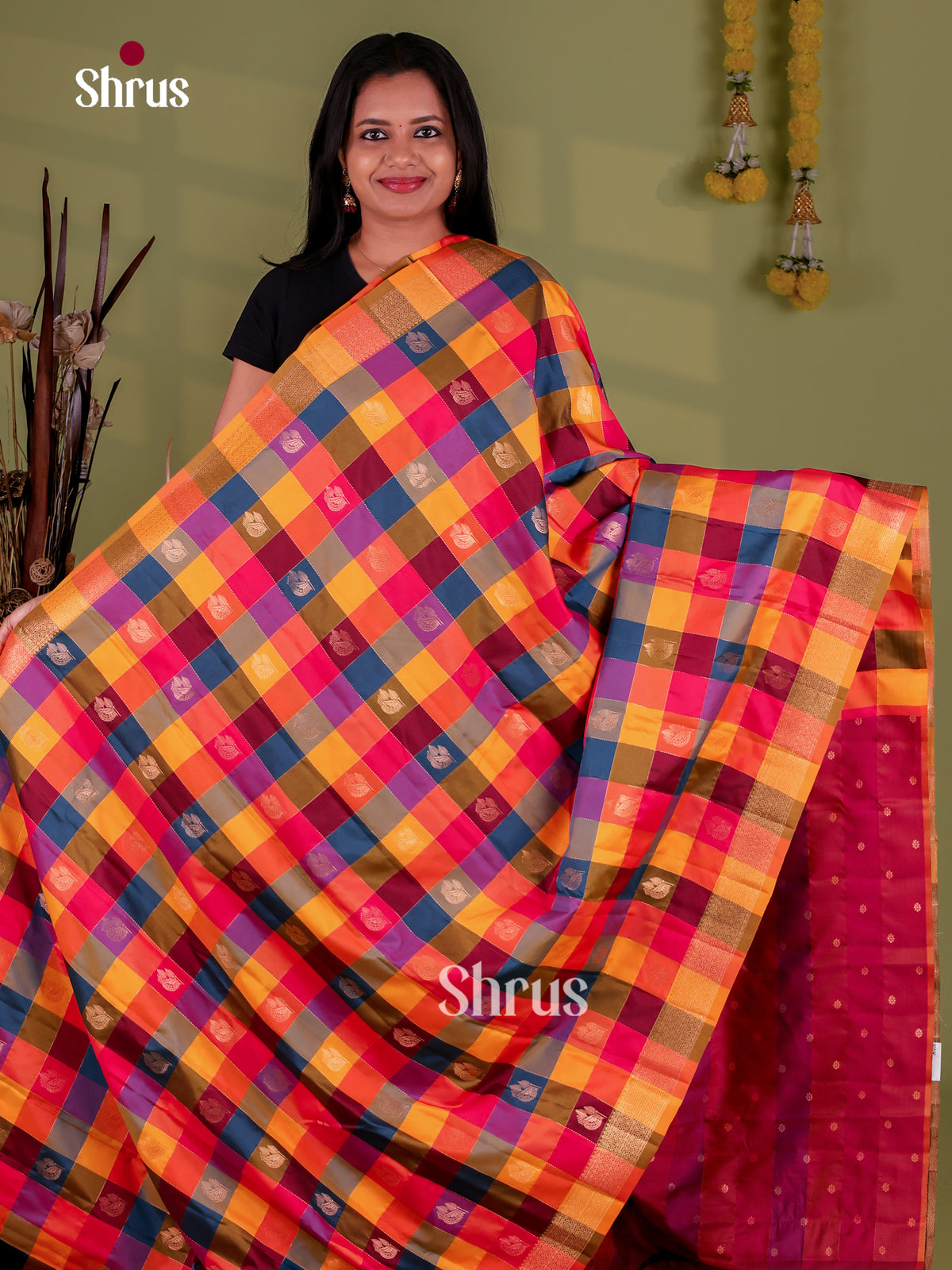 Semi Soft Silk - Madras Checks Saree - EJ09068