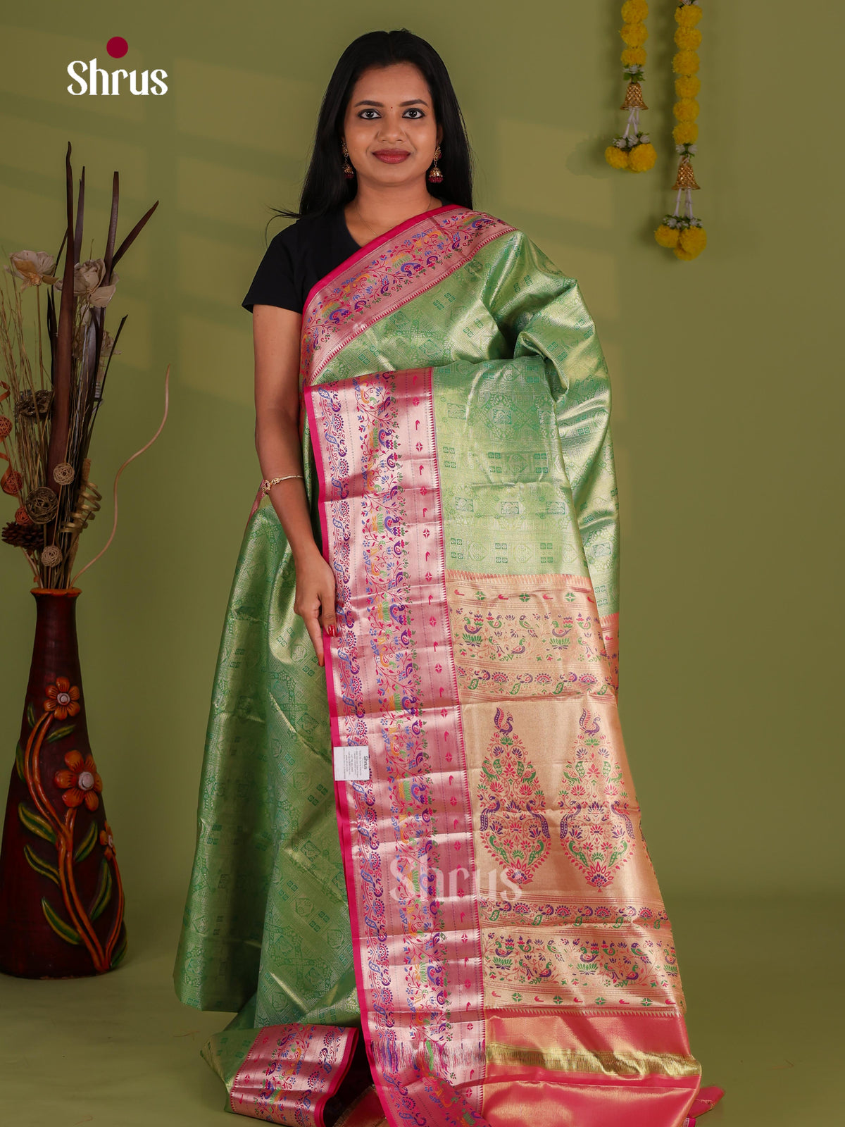 Kanchipuram-halfpure Saree - EJ09098