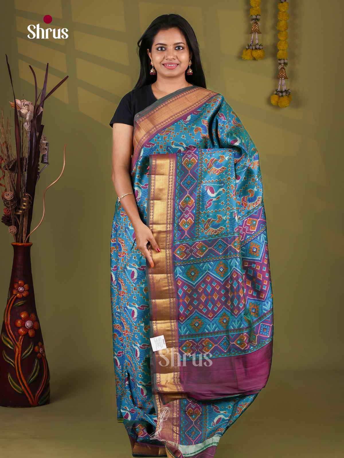 Semi Patola Saree - EJ09180