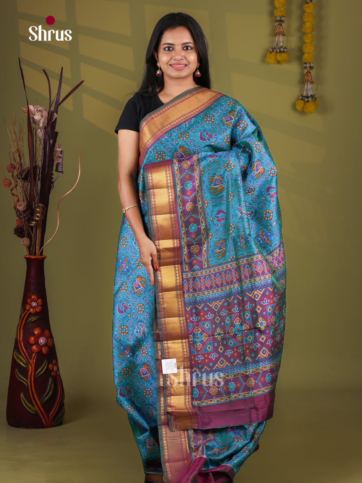 Semi Patola Saree - EJ09190