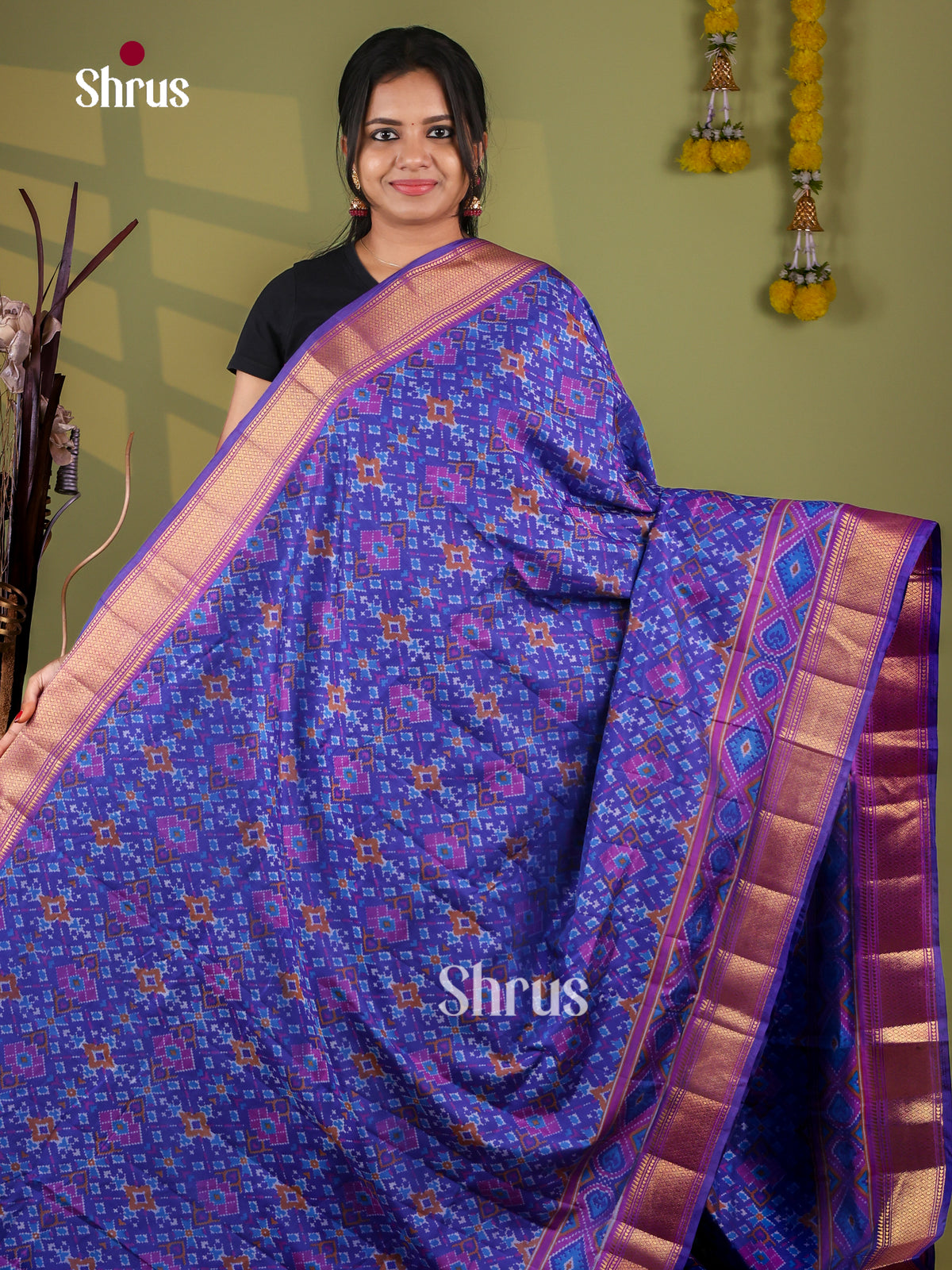 Semi Patola Saree - EJ09232