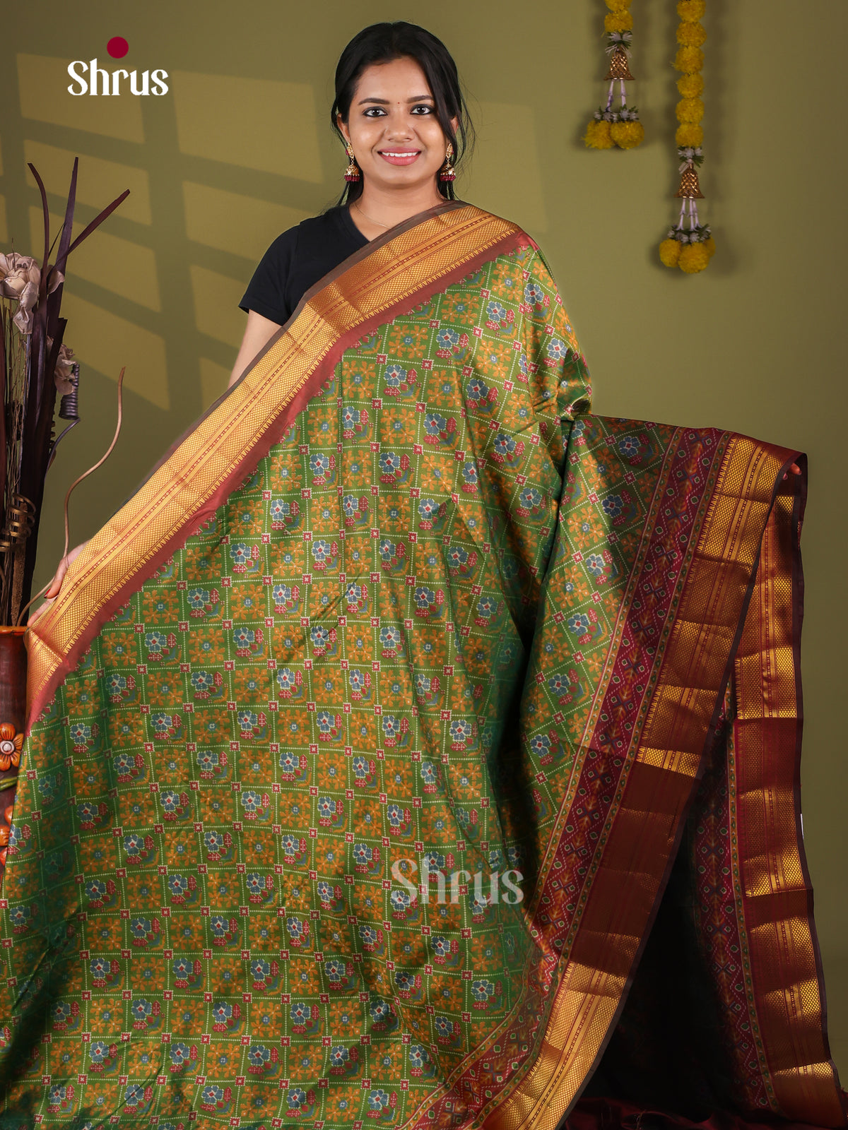 Semi Patola Saree - EJ09268