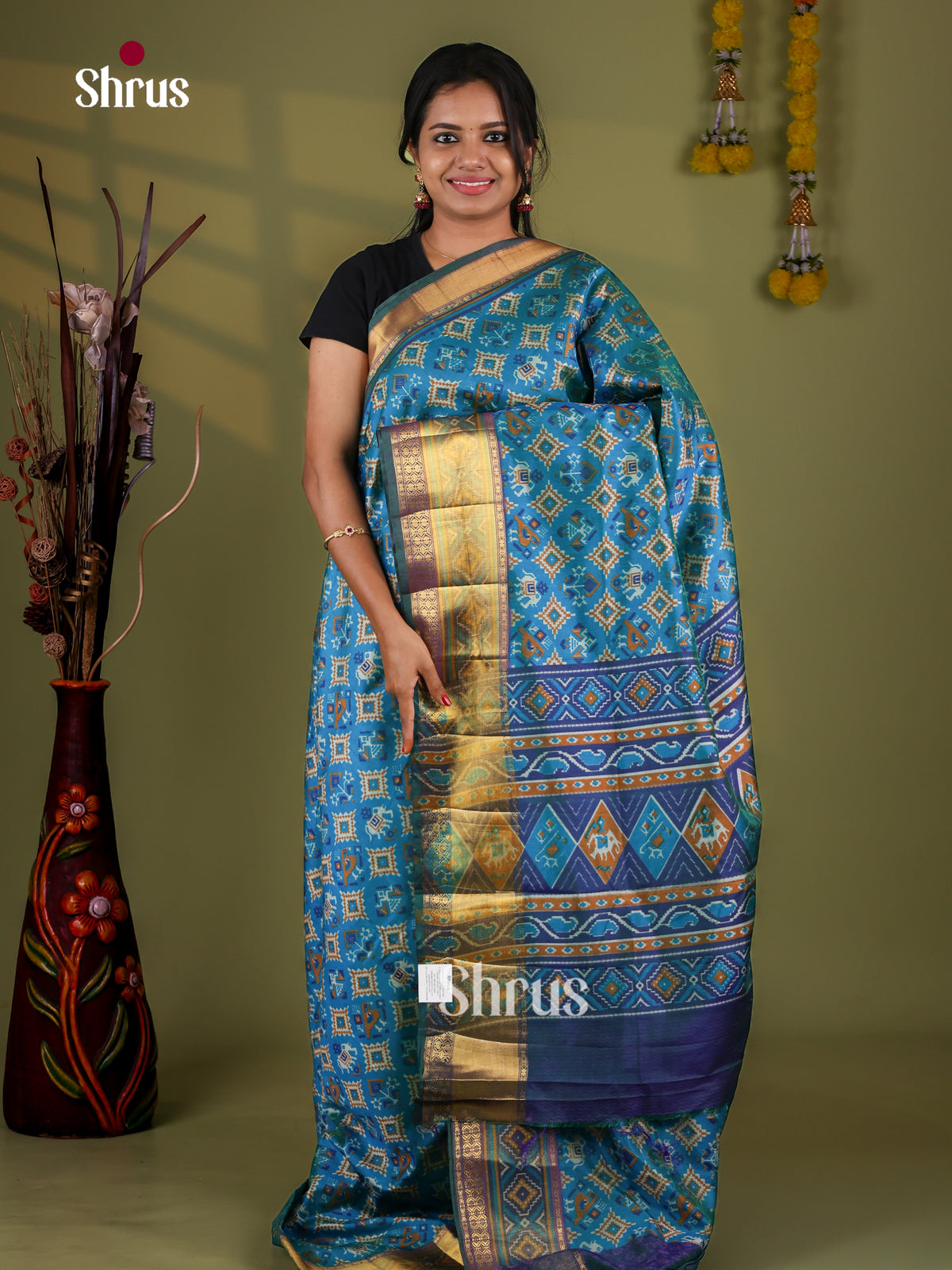 Semi Patola Saree - EJ09307