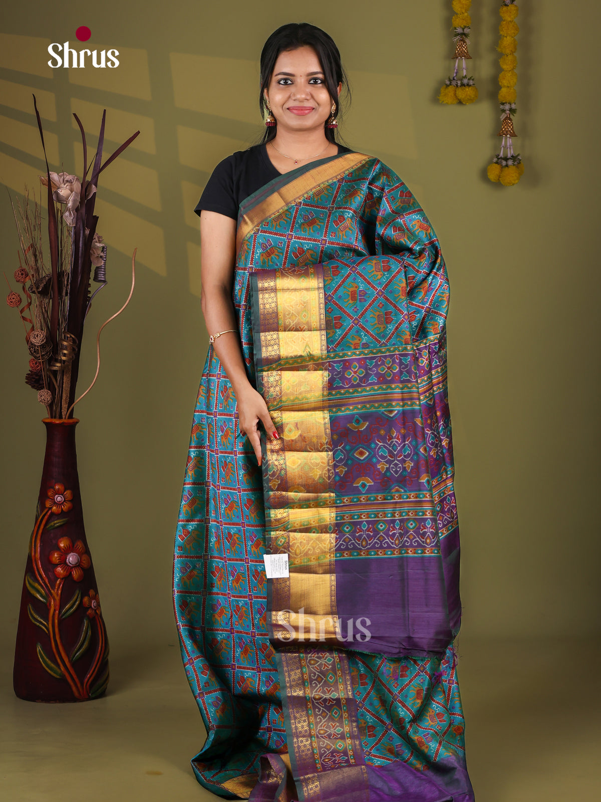 Semi Patola Saree - EJ09309