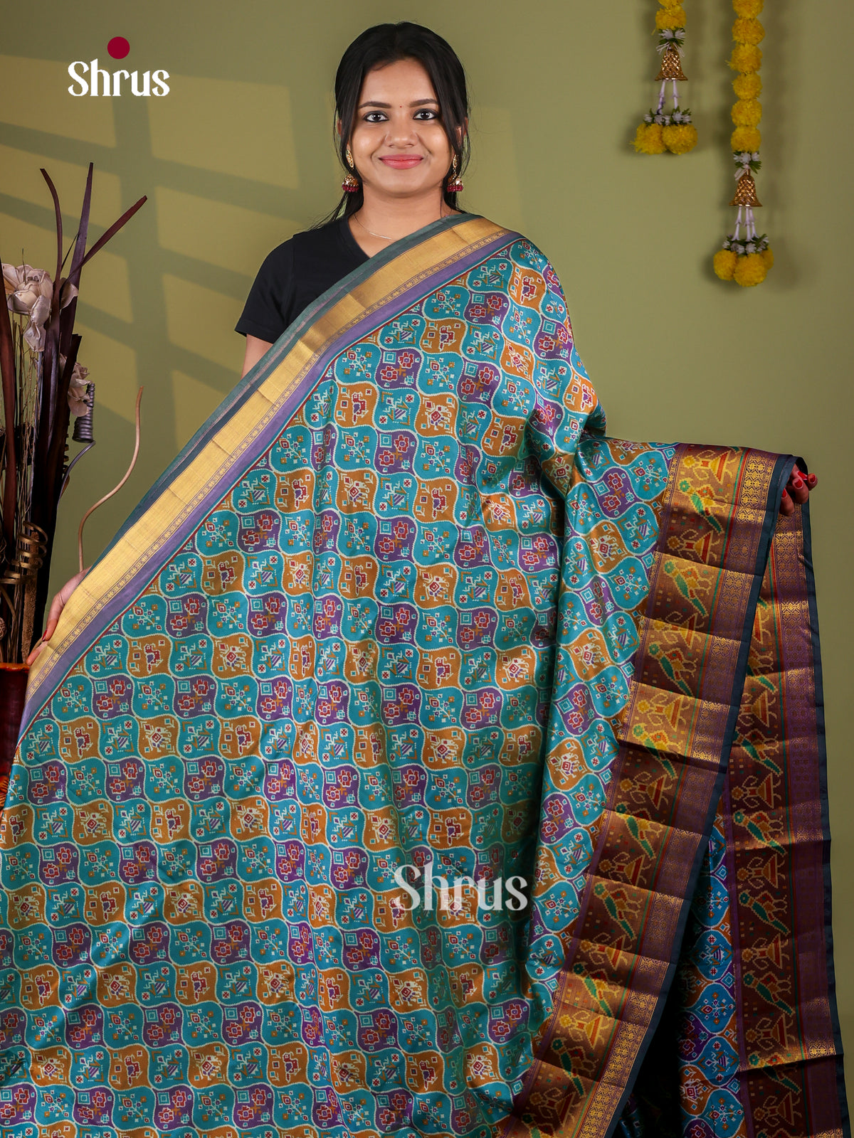 Semi Patola Saree - EJ09310