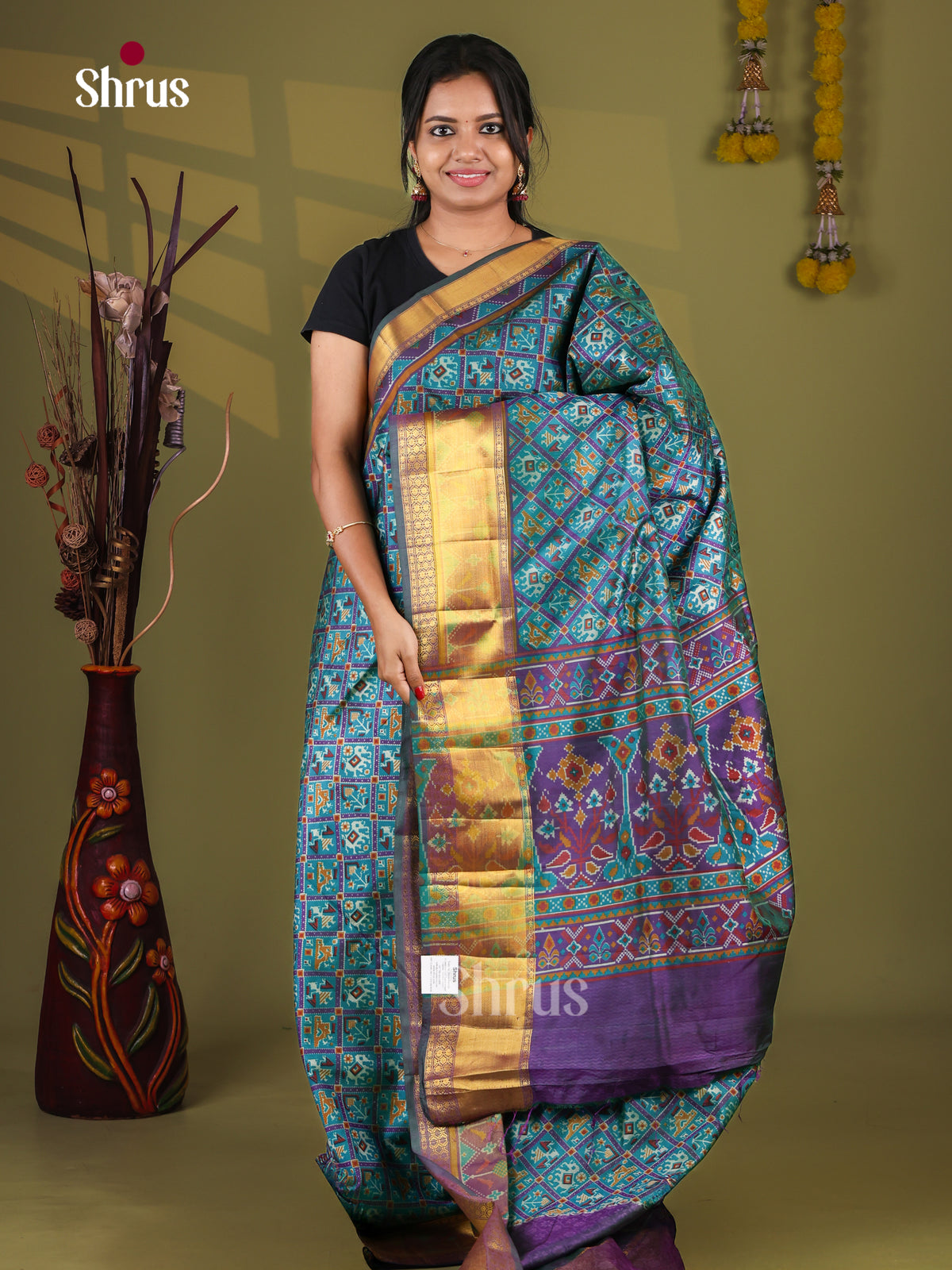 Semi Patola Saree - EJ09311