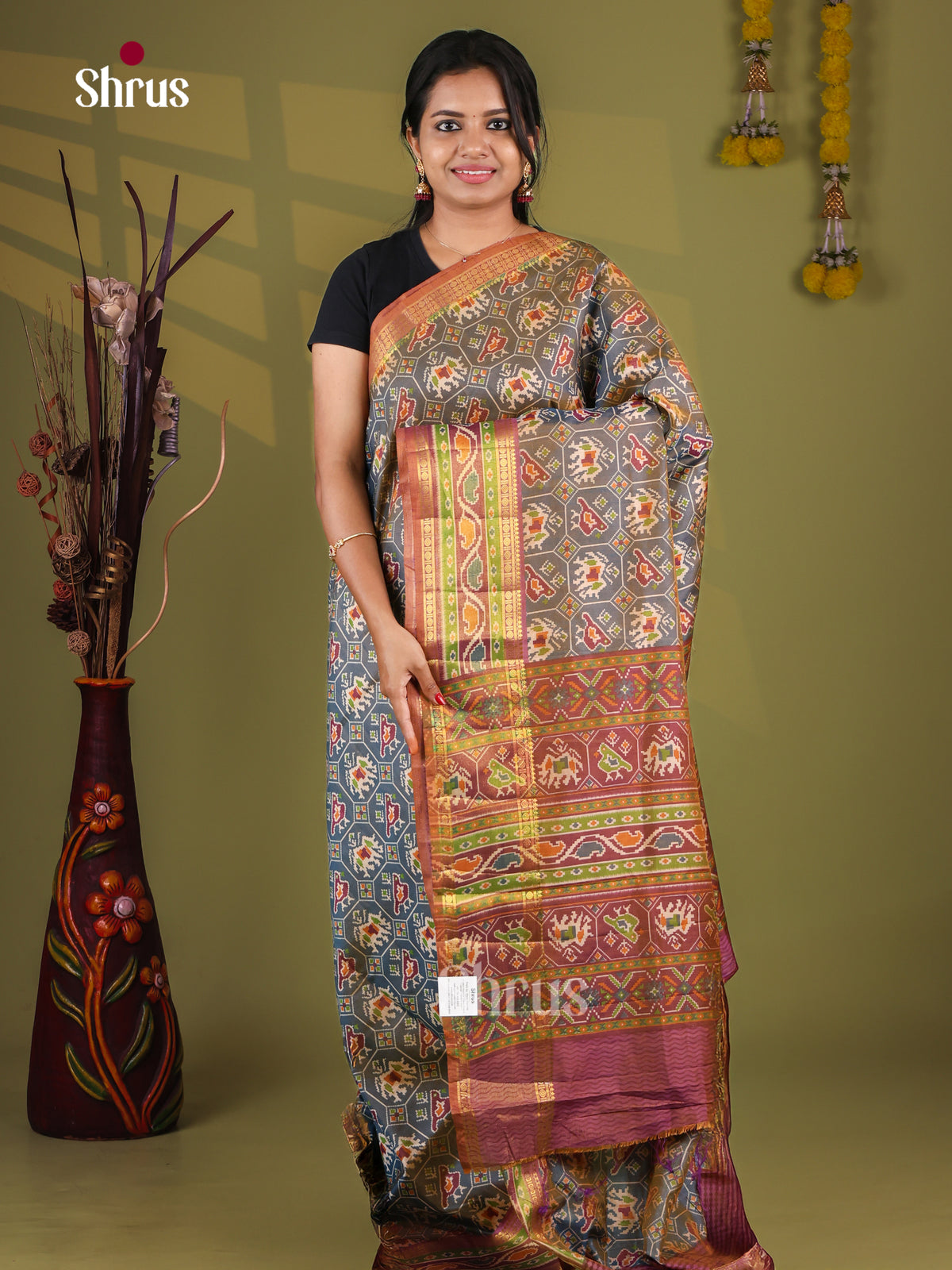 Semi Patola Saree - EJ09327