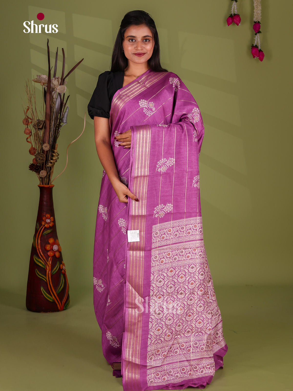 Semi Crepe Saree - EJ11227