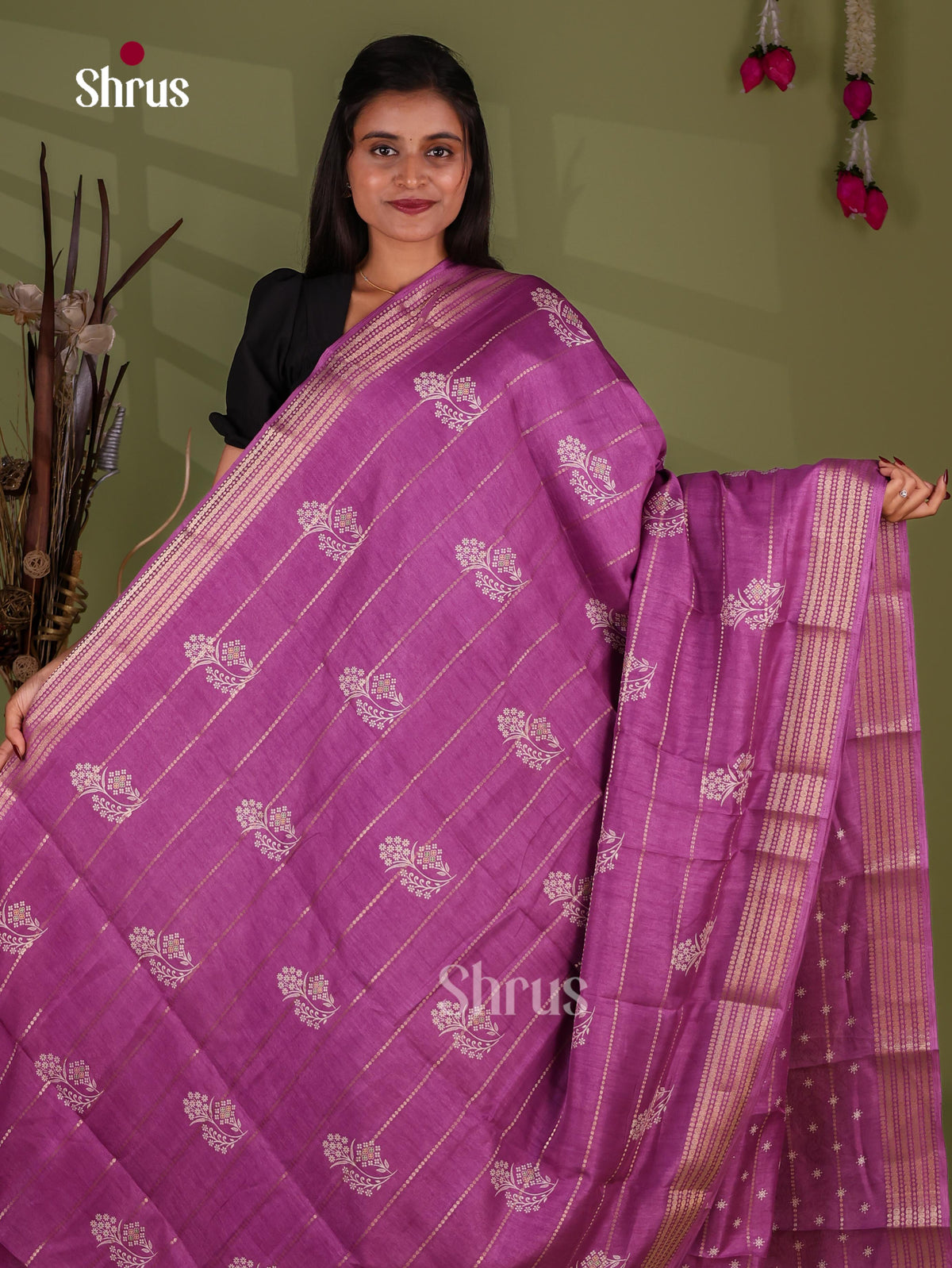 Semi Crepe Saree - EJ11227