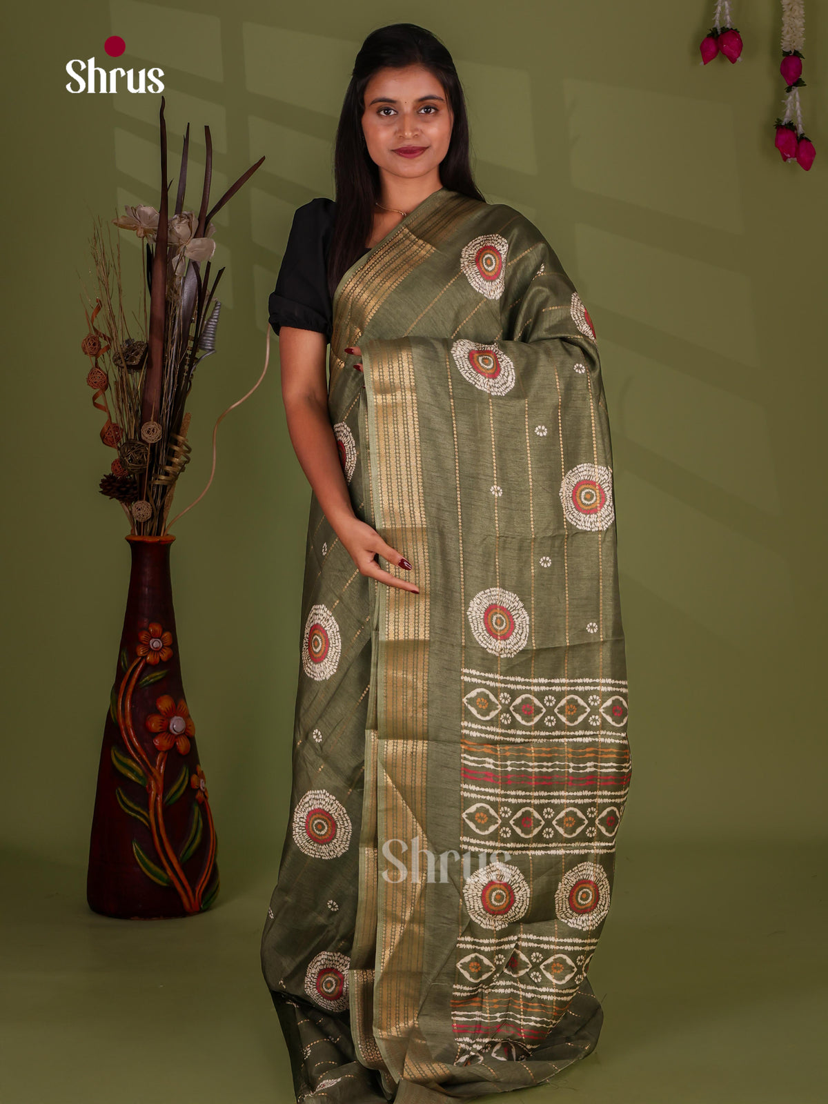 Semi Crepe Saree - EJ11262