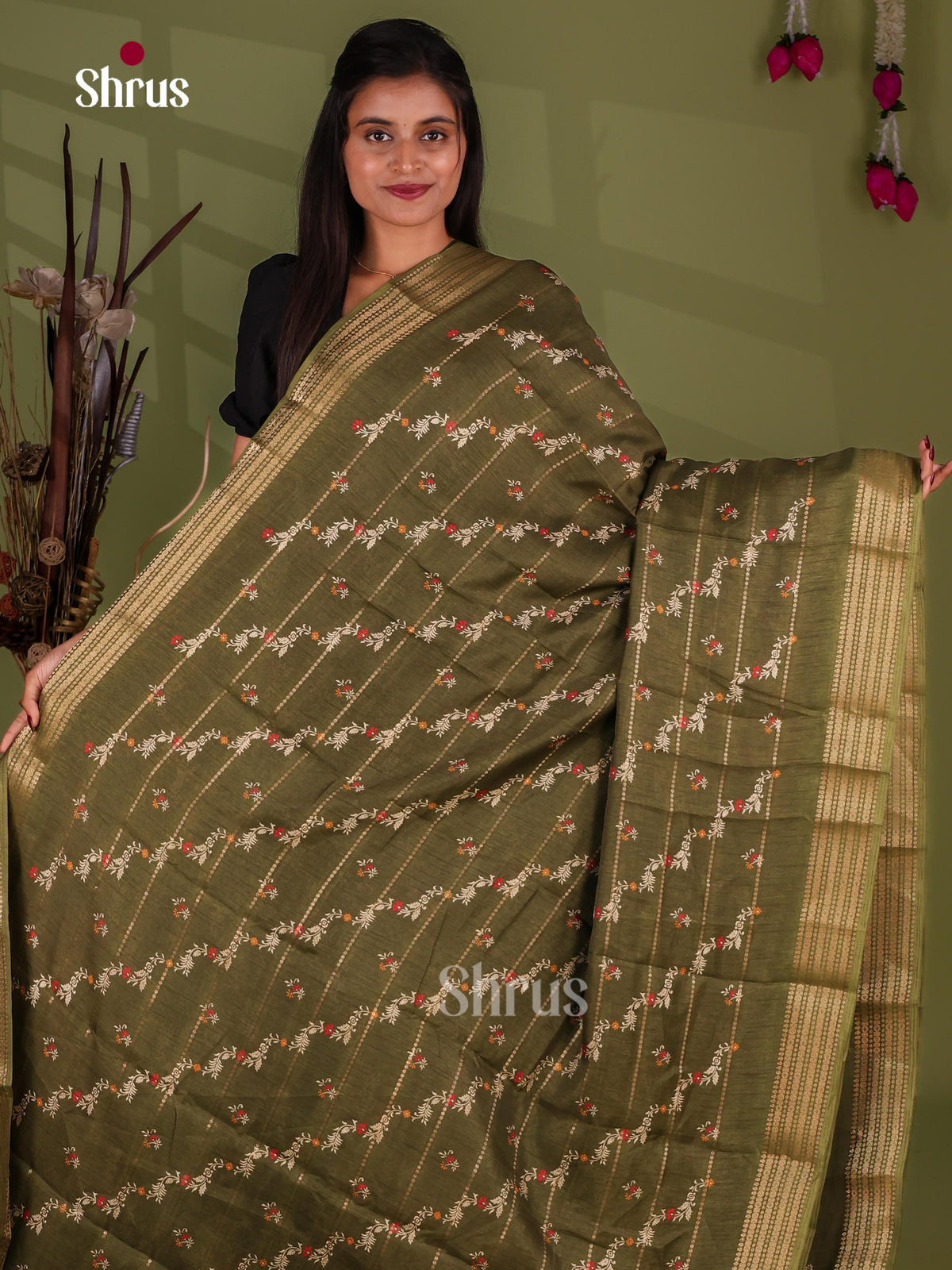 Semi Crepe Saree - EJ11263