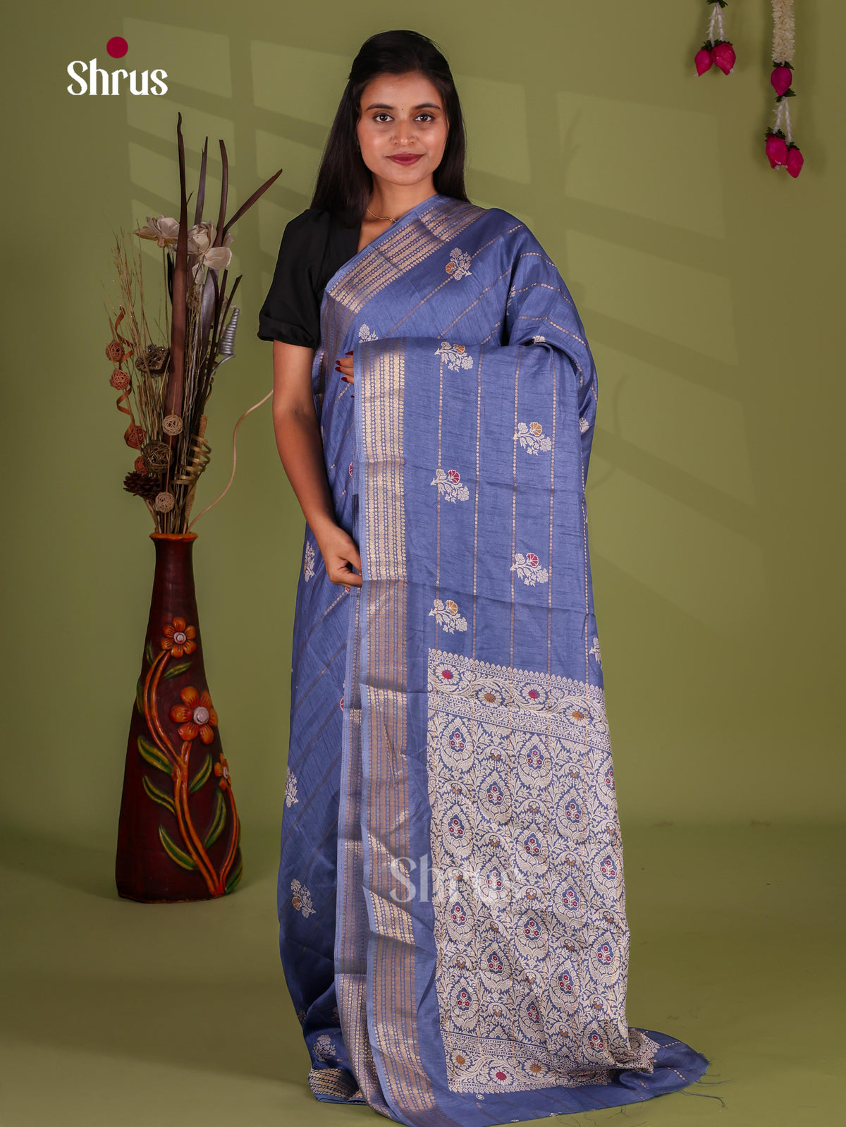 Semi Crepe Saree - EJ11270