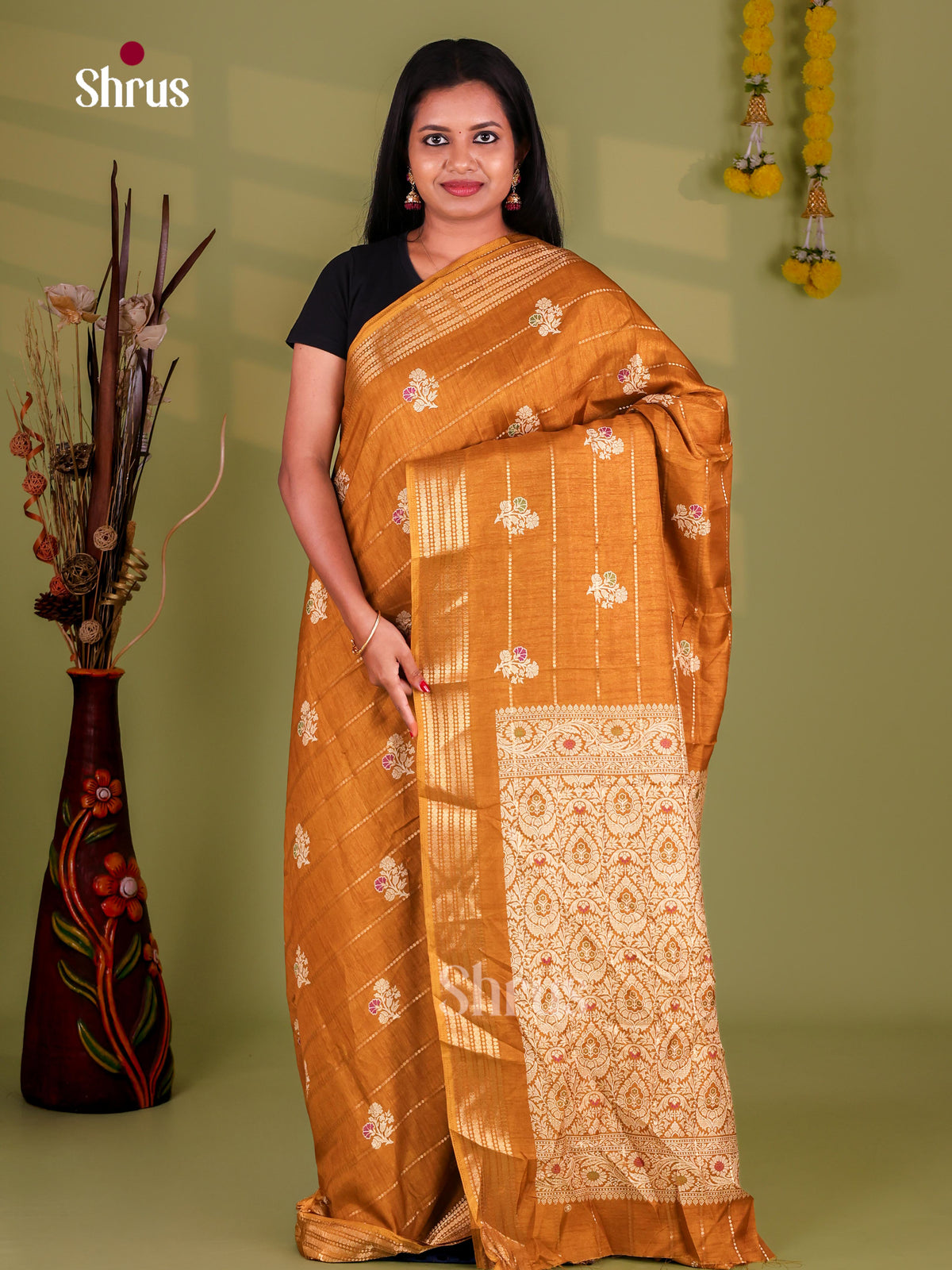 Semi Crepe Saree - EJ11272
