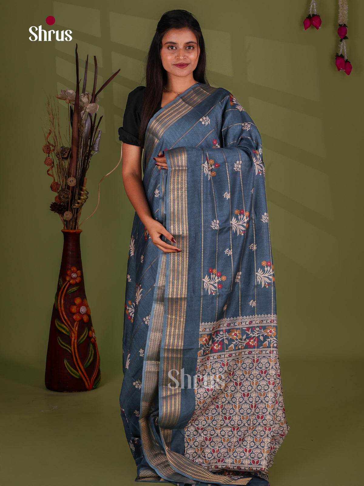 Semi Crepe Saree - EJ11275
