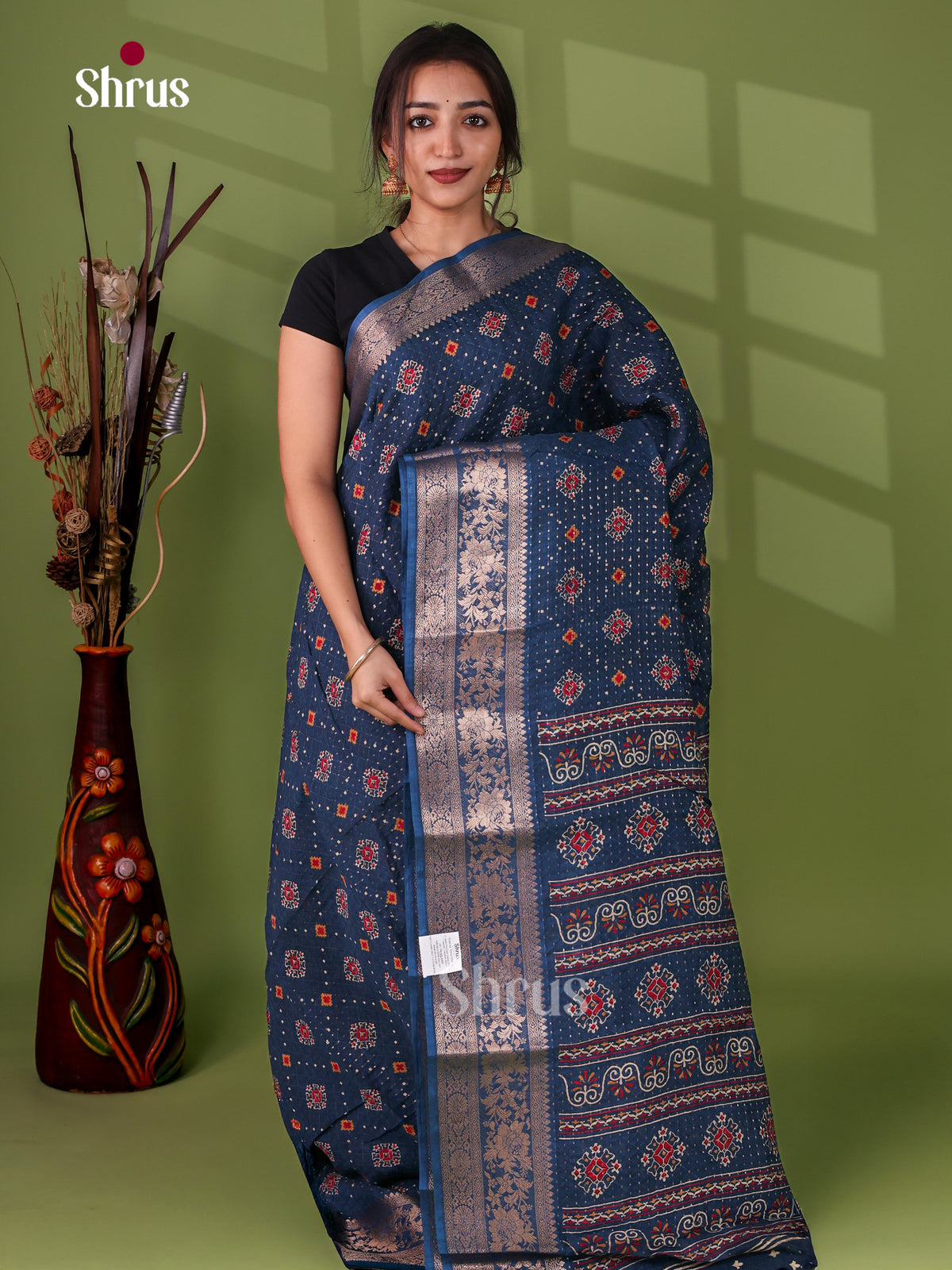 Semi Crepe Saree - EJ11344