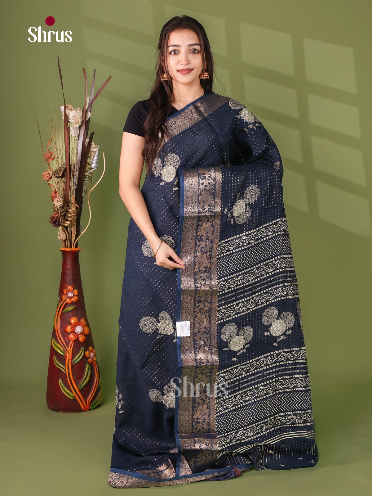 Semi Crepe Saree - EJ11354