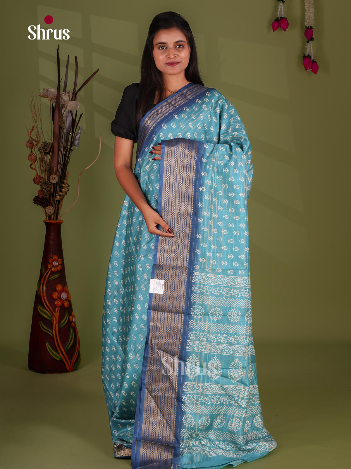 Semi Crepe Saree - EJ11378
