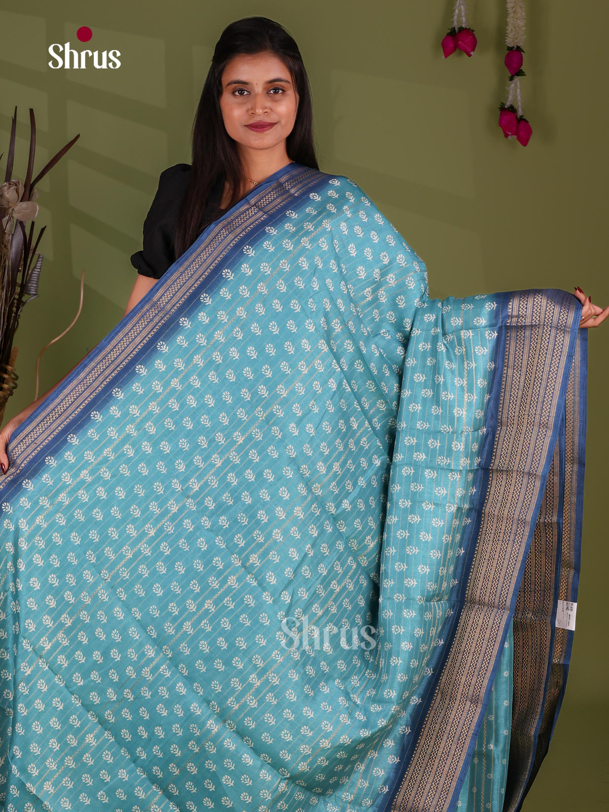 Semi Crepe Saree - EJ11378