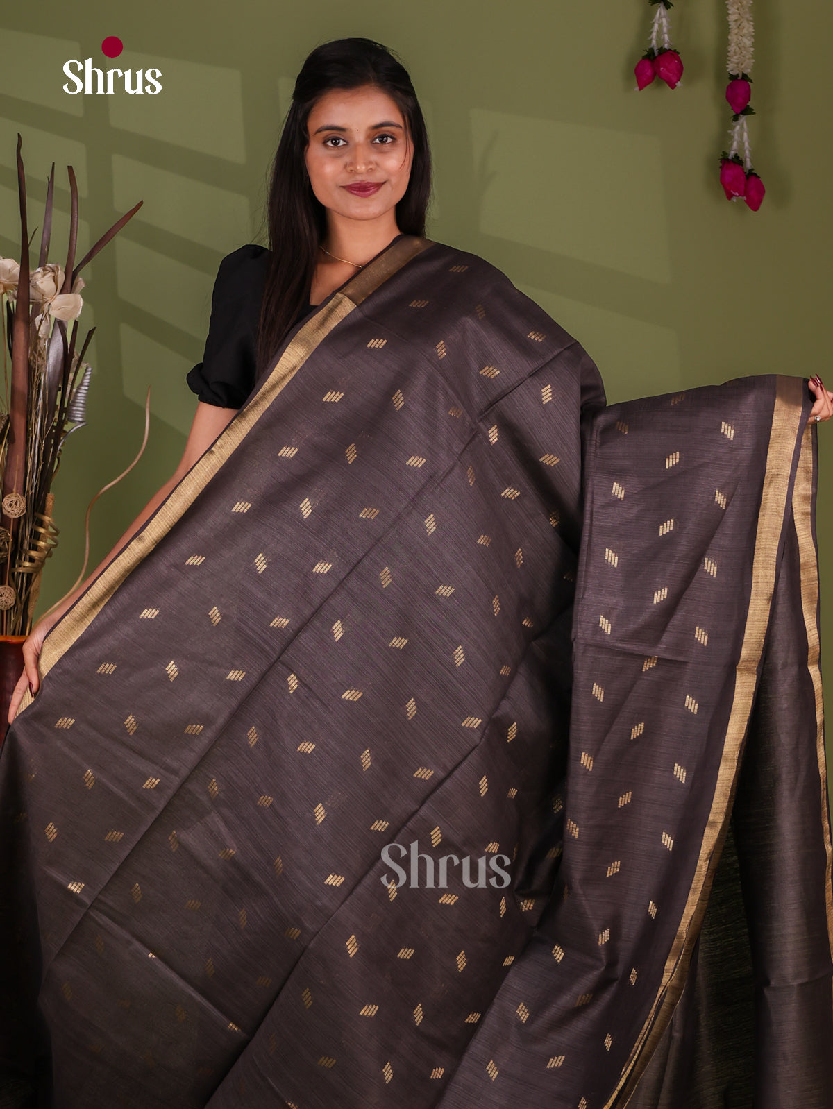 Zari Semi Tussar Saree - EJ13323
