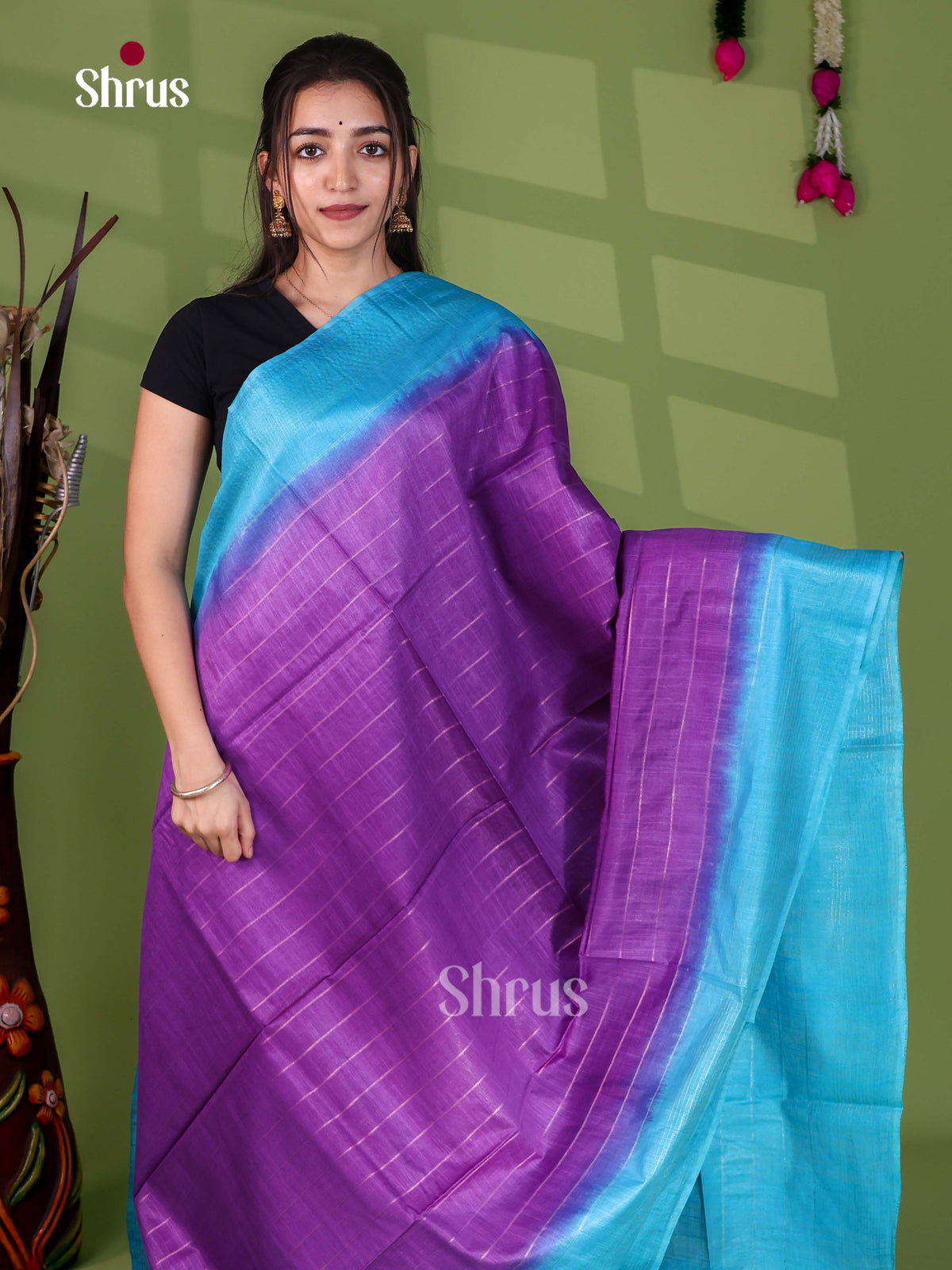 Zari Semi Tussar Saree - EJ13452