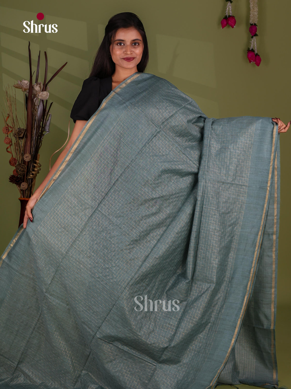 Zari Semi Tussar Saree - EJ13504