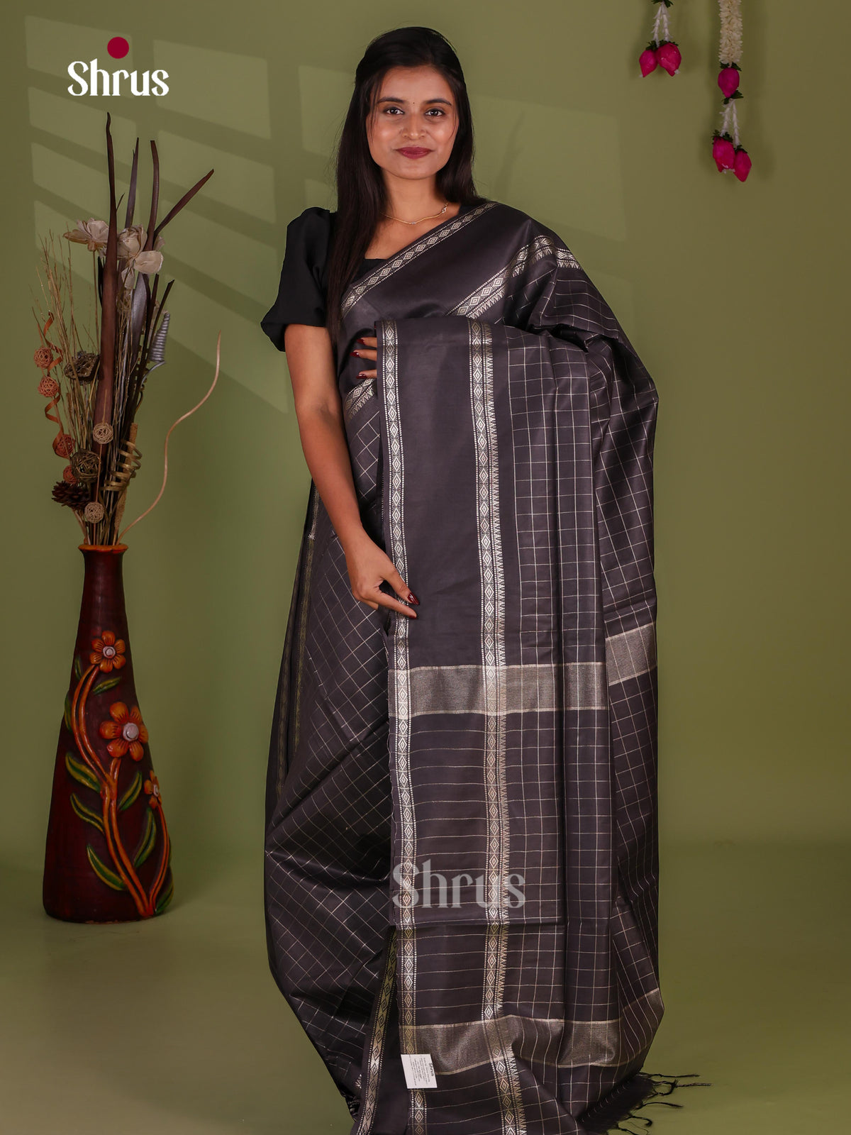 Zari Semi Tussar Saree - EJ13548