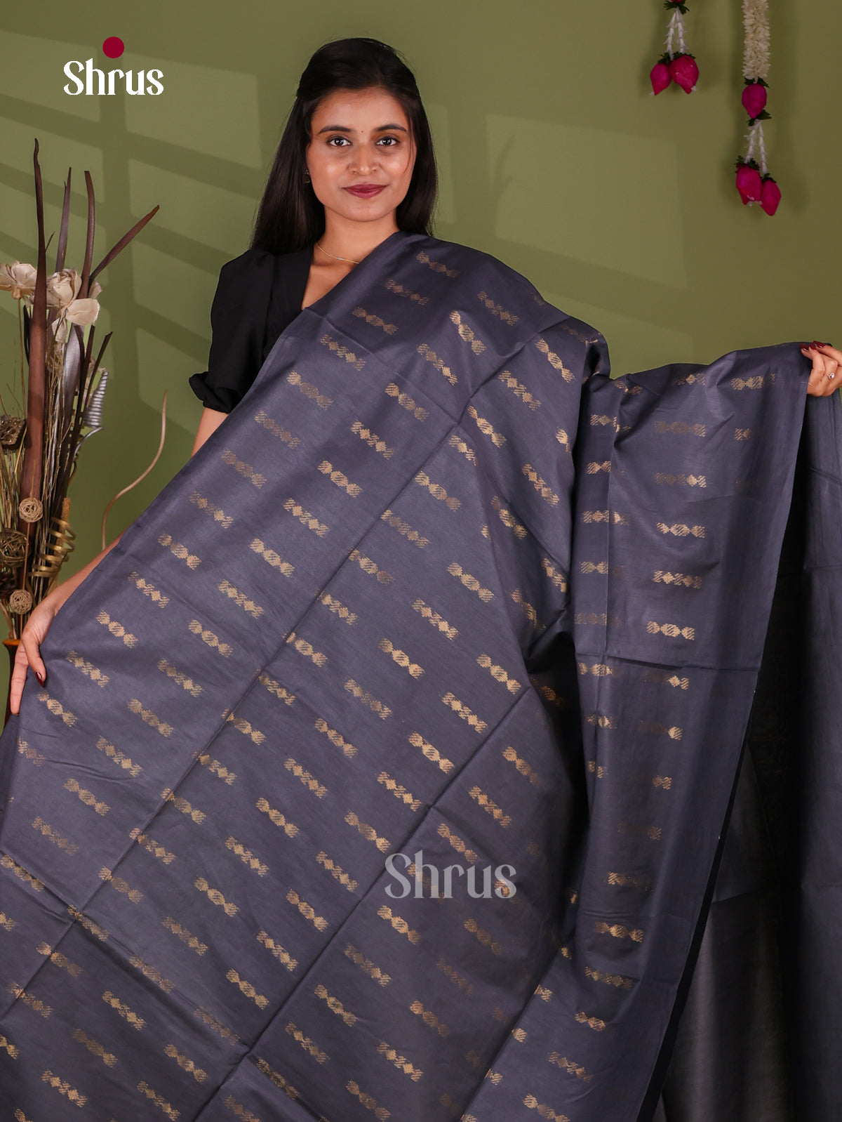 Zari Semi Tussar Saree - EJ13552